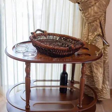 Rafaela - Luxury 4br Retreat Near The Baths Of Aphrodite Casa de Férias Polis