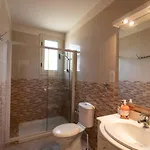 Rafaela - Luxury 4br Retreat Near The Baths Of Aphrodite * Polis