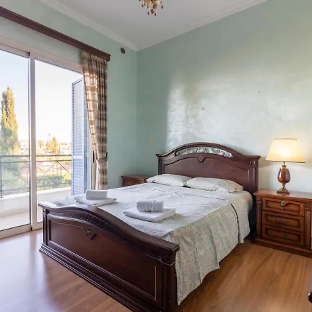 בית נופש Rafaela - Luxury 4br Retreat Near The Baths Of Aphrodite *