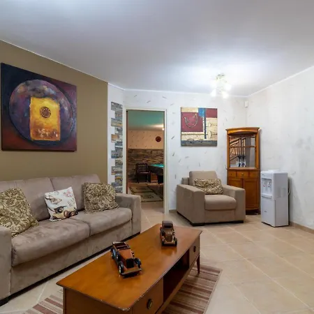 Rafaela - Luxury 4br Retreat Near The Baths Of Aphrodite בית נופש