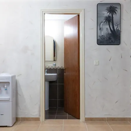 Rafaela - Luxury 4br Retreat Near The Baths Of Aphrodite Polis