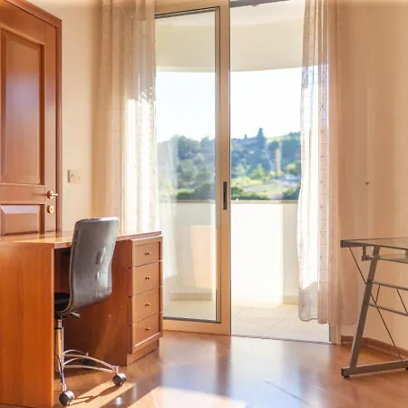 Rafaela - Luxury 4br Retreat Near The Baths Of Aphrodite