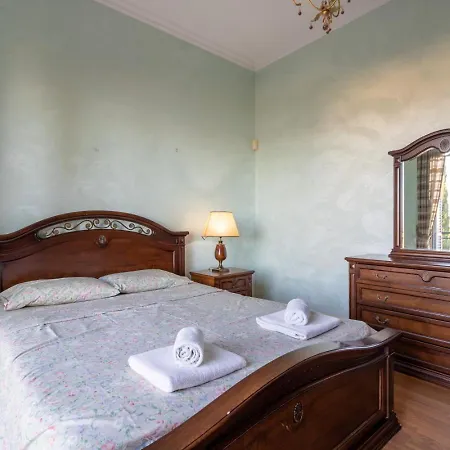 Rafaela - Luxury 4br Retreat Near The Baths Of Aphrodite * Polis