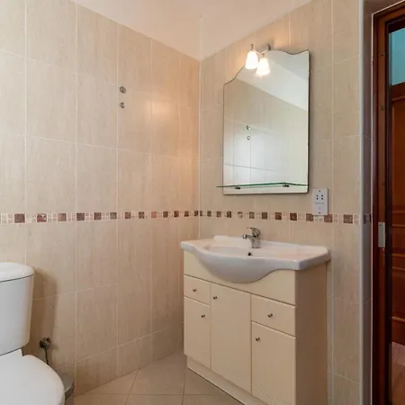 Rafaela - Luxury 4br Retreat Near The Baths Of Aphrodite בית נופש Polis
