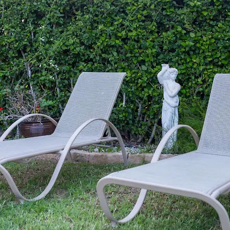 Rafaela - Luxury 4br Retreat Near The Baths Of Aphrodite *