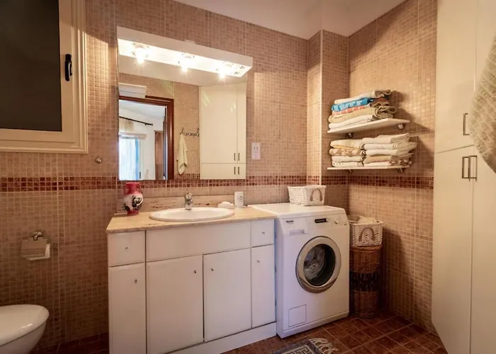 別荘 Rafaela - Luxury 4br Retreat Near The Baths Of Aphrodite Polis